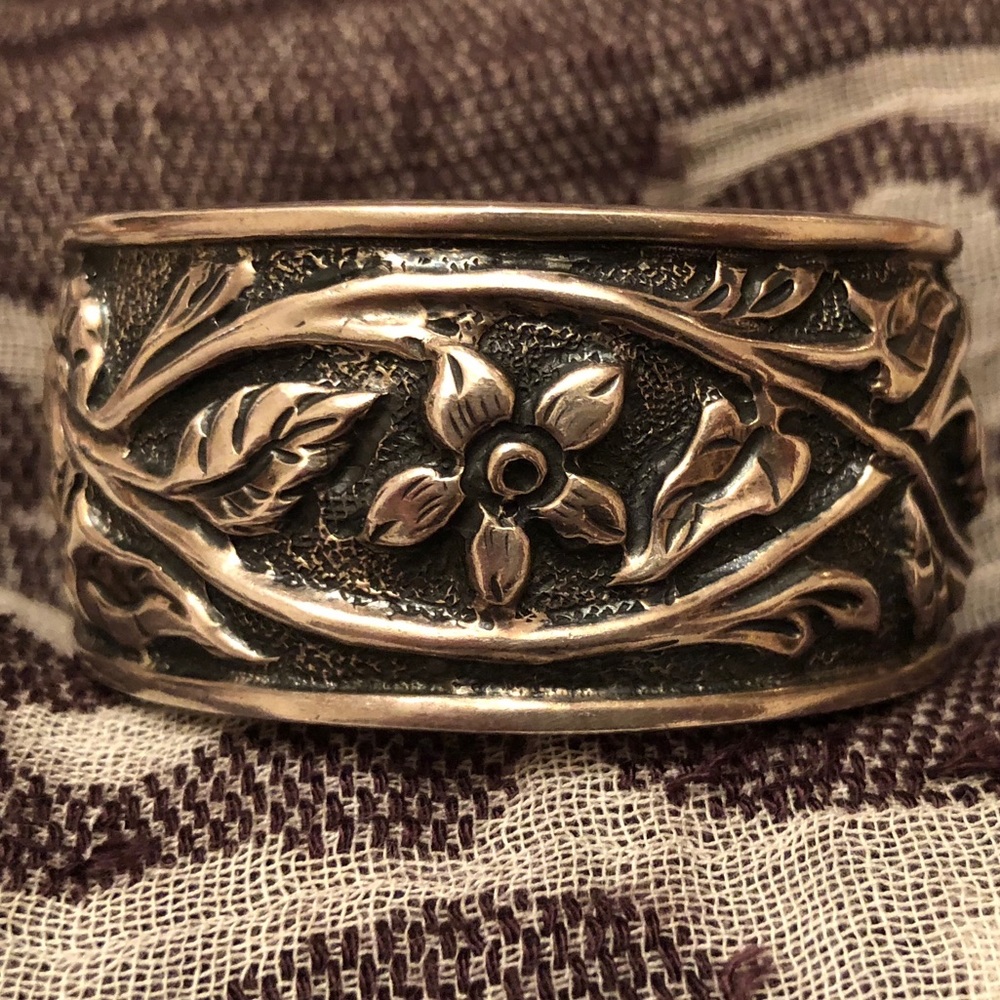 🎉HP🎉Silpada Sterling Silver Garden Cuff Bracelet - Picture 5 of 9